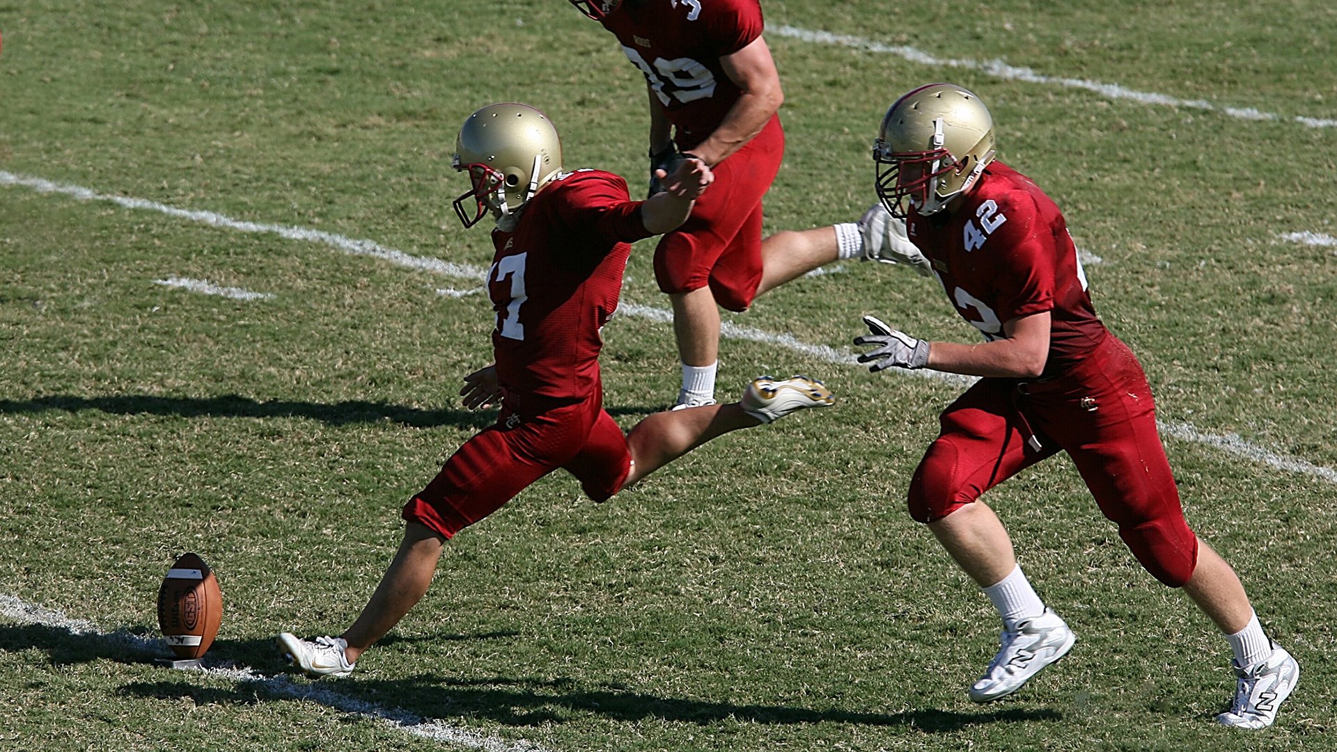 中国足协正式公布青训营建设标准与考核细则，中国足协正式公布青训营建设标准与考核细则