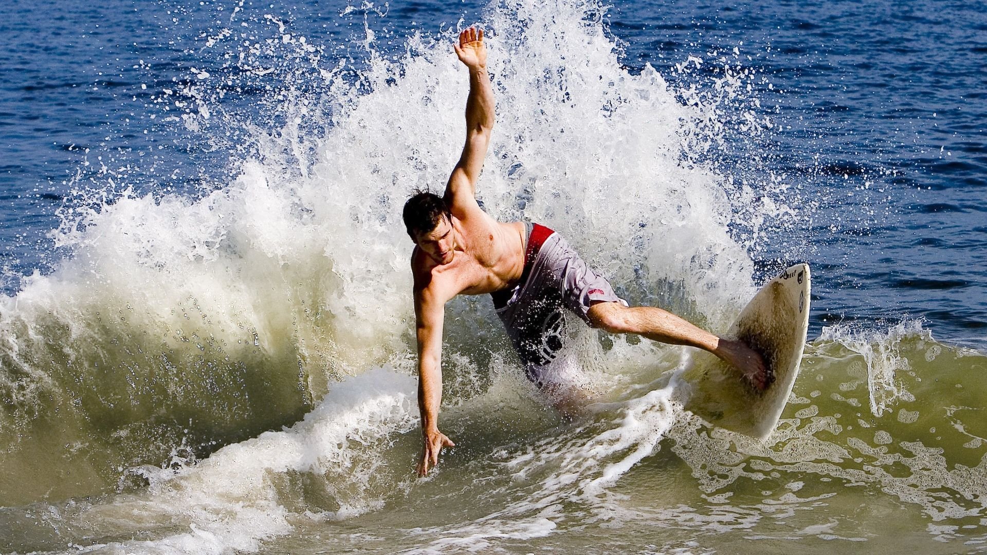 大卫·波波维奇男子100米自由泳决赛强势亮相,波波夫 自由泳